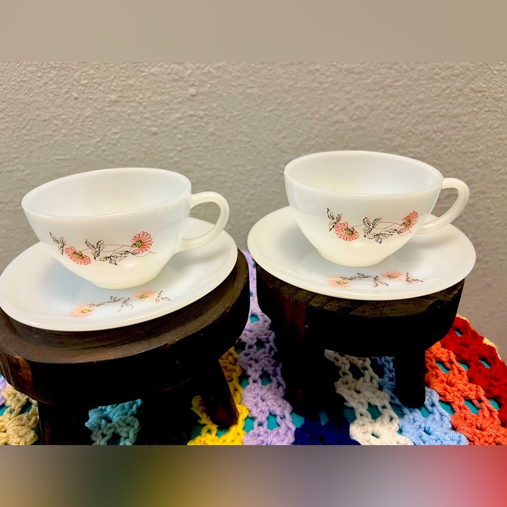 Vintage Anchor Hocking Fire-King Fleurette Pattern Teacup & Saucer Set (2)